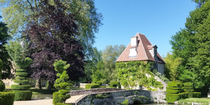 Château D'Ainay-Le-Vieil