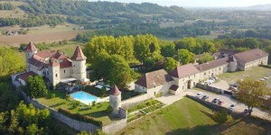Château de Chapeau Cornu - le Château
